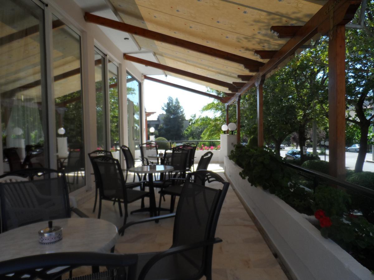 Hotel Esperia Loutra Ipatis Exterior photo